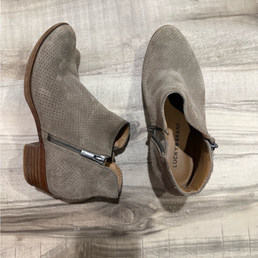 Lucky Brand Women's Perforated Ankle Booties - Taupe